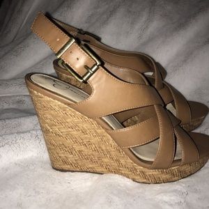Jessica Simpson wedges